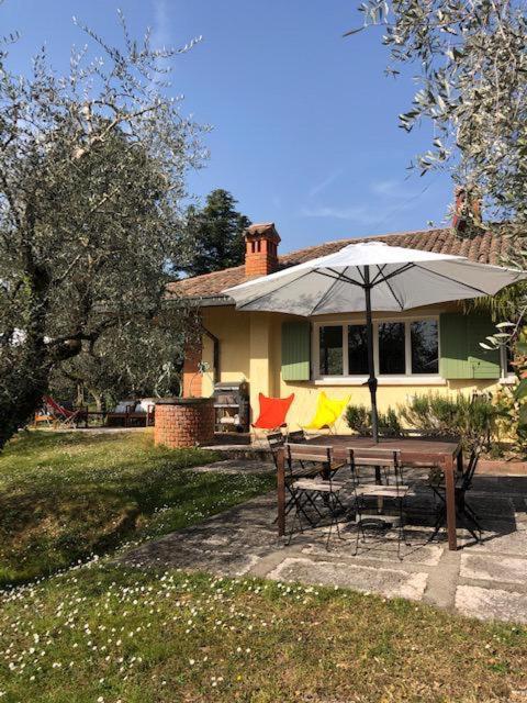 Villa Sweet Flower - With Private Pool And Garden Manerba del Garda Buitenkant foto