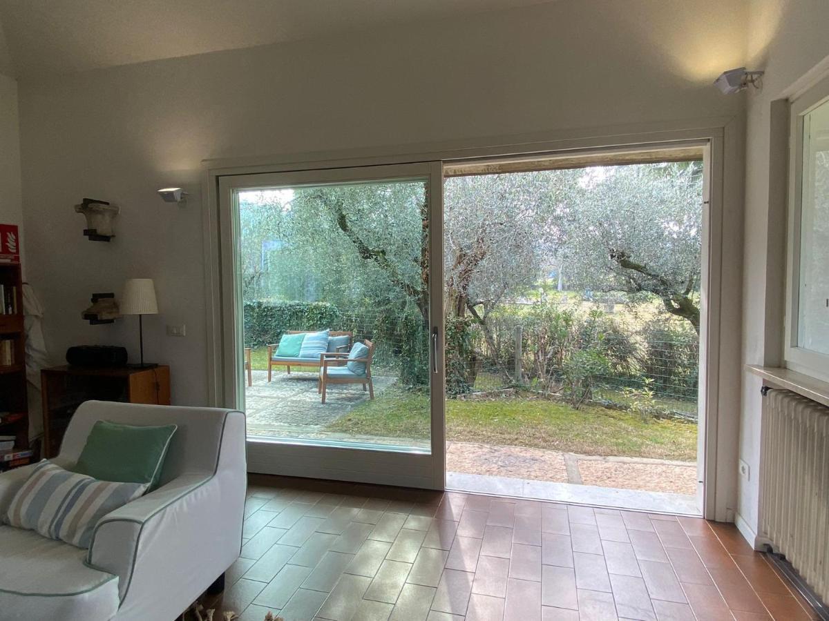 Villa Sweet Flower - With Private Pool And Garden Manerba del Garda Buitenkant foto