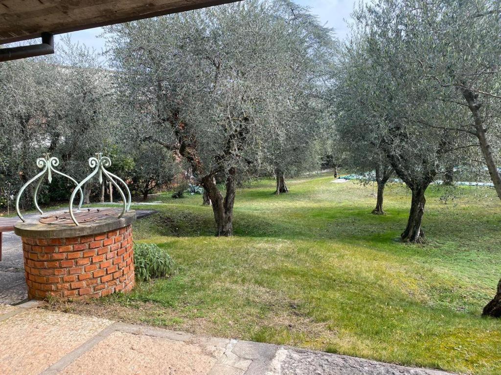 Villa Sweet Flower - With Private Pool And Garden Manerba del Garda Buitenkant foto
