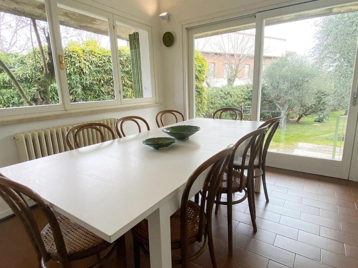 Villa Sweet Flower - With Private Pool And Garden Manerba del Garda Buitenkant foto